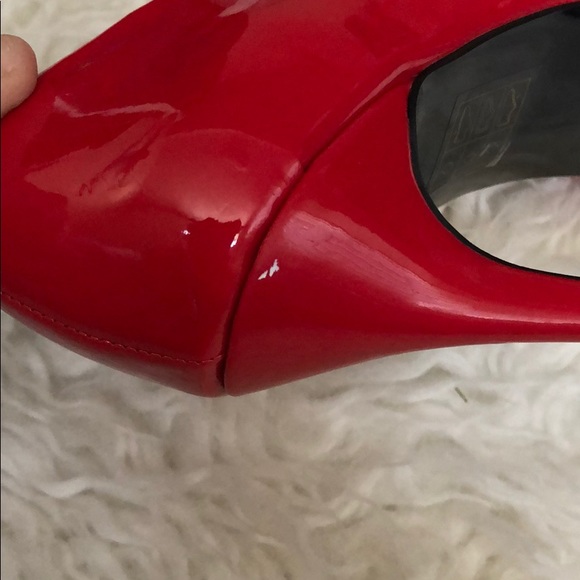 Beautiful red high heel stilettos BNWT - Picture 6 of 6